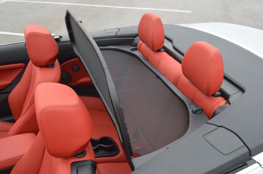  BMW 228i Convertible 2015 года  (фото 18 из 24)